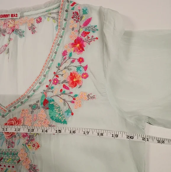 Johnny Was Floral Embroidered Blouse - Picture 10 of 14